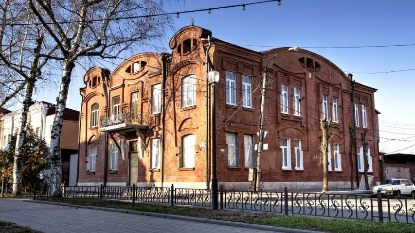 Особняк Д. И. Ястремского, с 1907 г. – лечебница доктора П. Е. Митника.