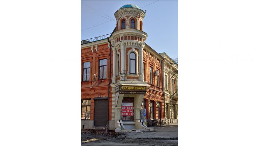 Гостиница «Париж». Два корпуса. 1880-е гг., 1909 г.